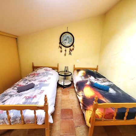 Agreable Maison De Ville Avec Patio Sigean Dış mekan fotoğraf