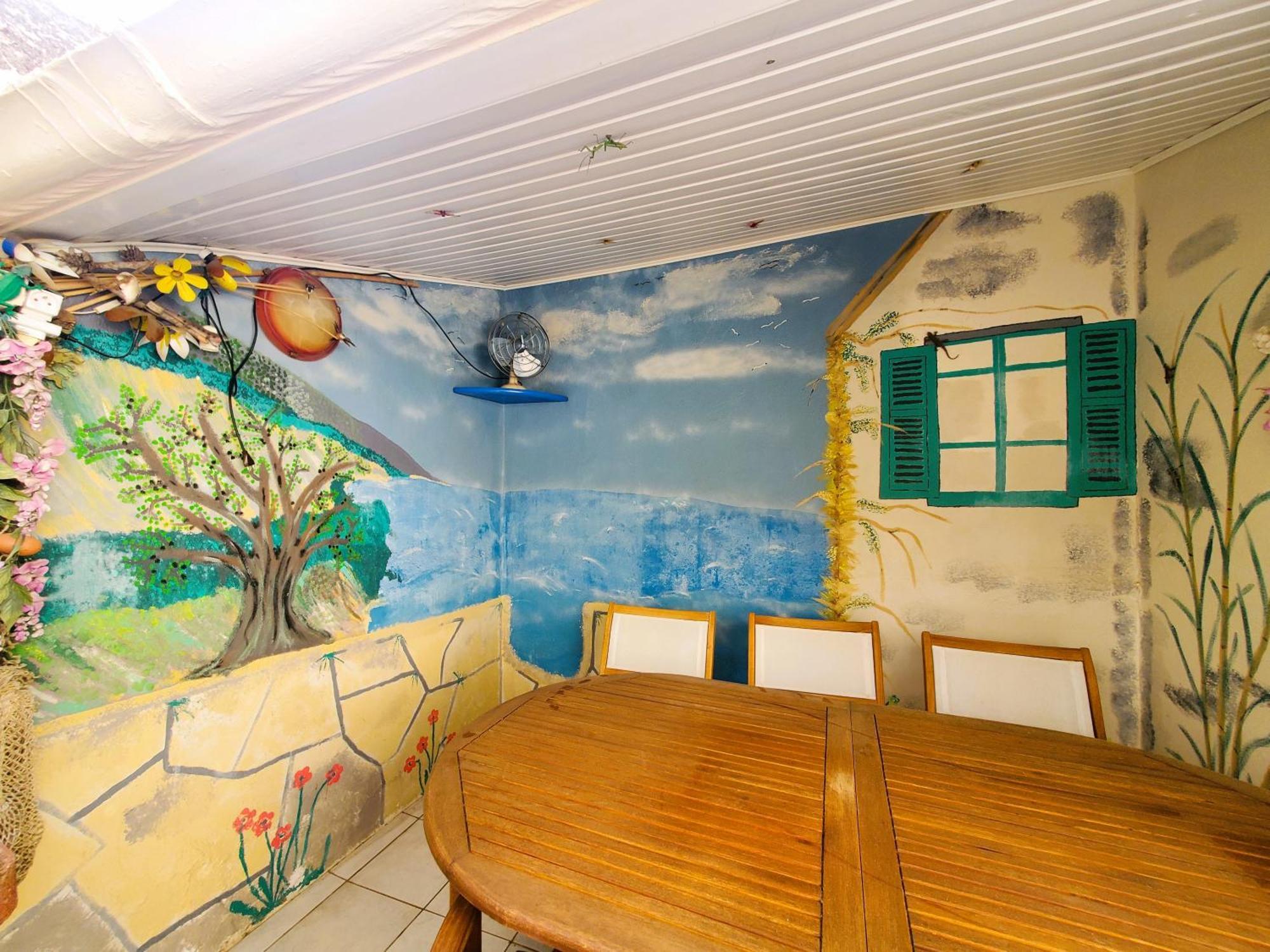 Agreable Maison De Ville Avec Patio Sigean Dış mekan fotoğraf
